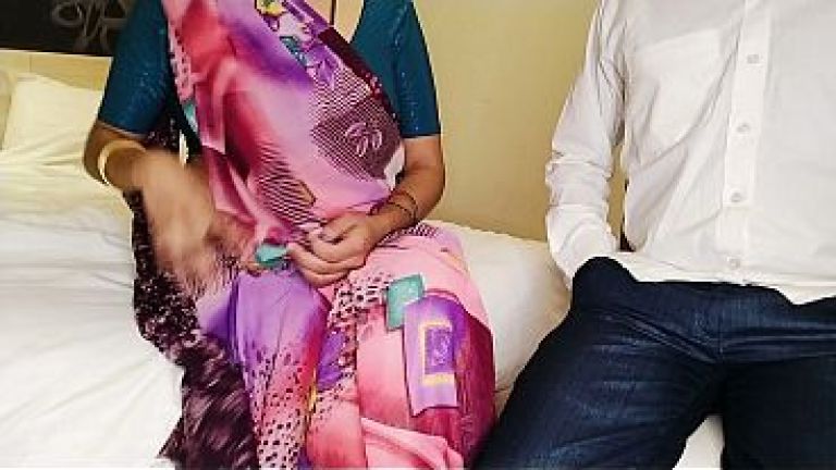 Desi Stepmom Rough Sex with My Friend Desi Indian Saree Removing in Hindi Audio