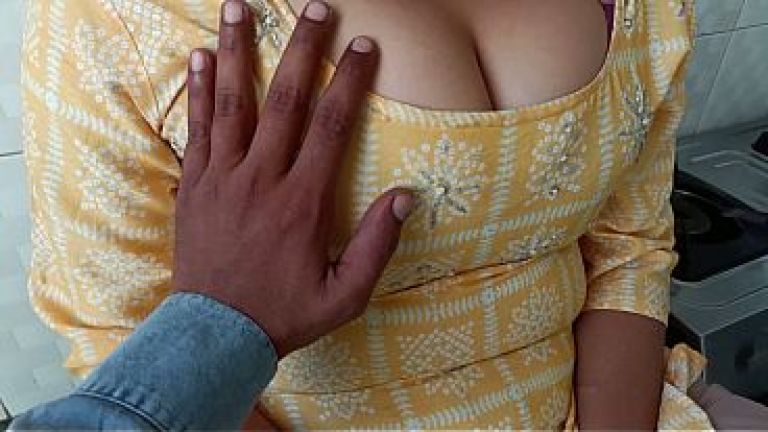 Fucked my Priya Bhabhi in doggy-style position on the kitchen counter, Desi Indian anal fingering sex with Hindi audio