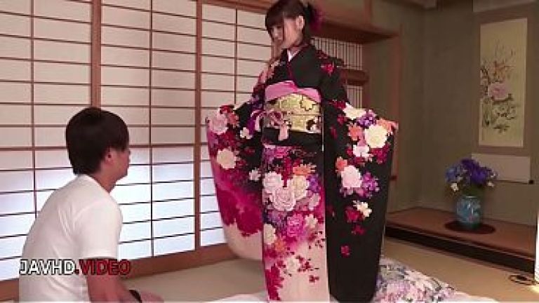Yua Ariga in Silk Robe Gets Passionate Hardcore Fuck