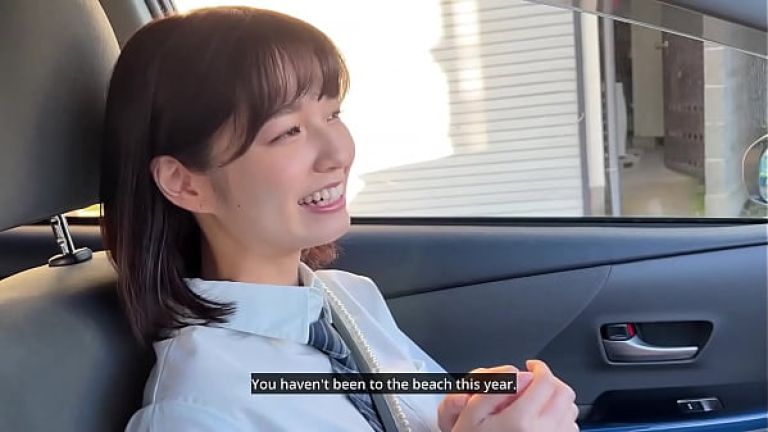 [English dubbing] Sumire/18yo/She has hot body and cute face! After the beach dating, they had hard orgasm sex with cowgirl pistons. Japanese amateur homemade porn.